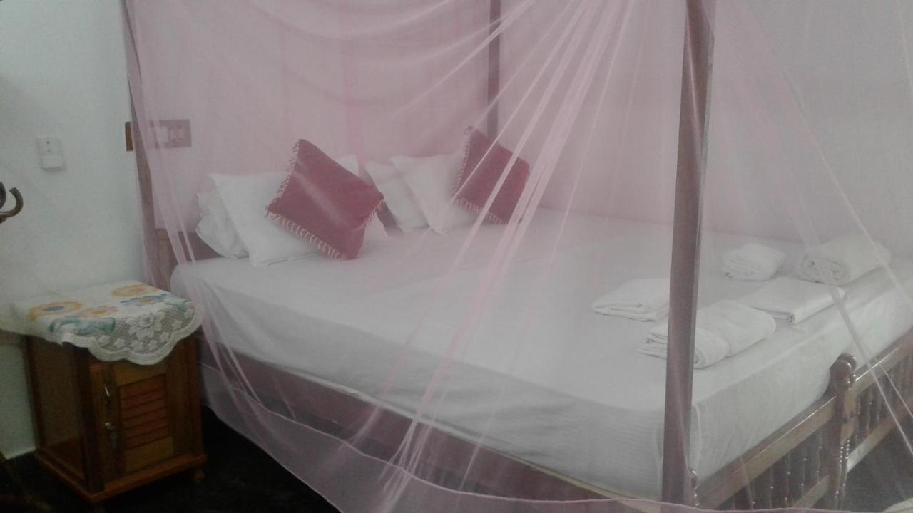 Baby House Hotel Varkala Ngoại thất bức ảnh